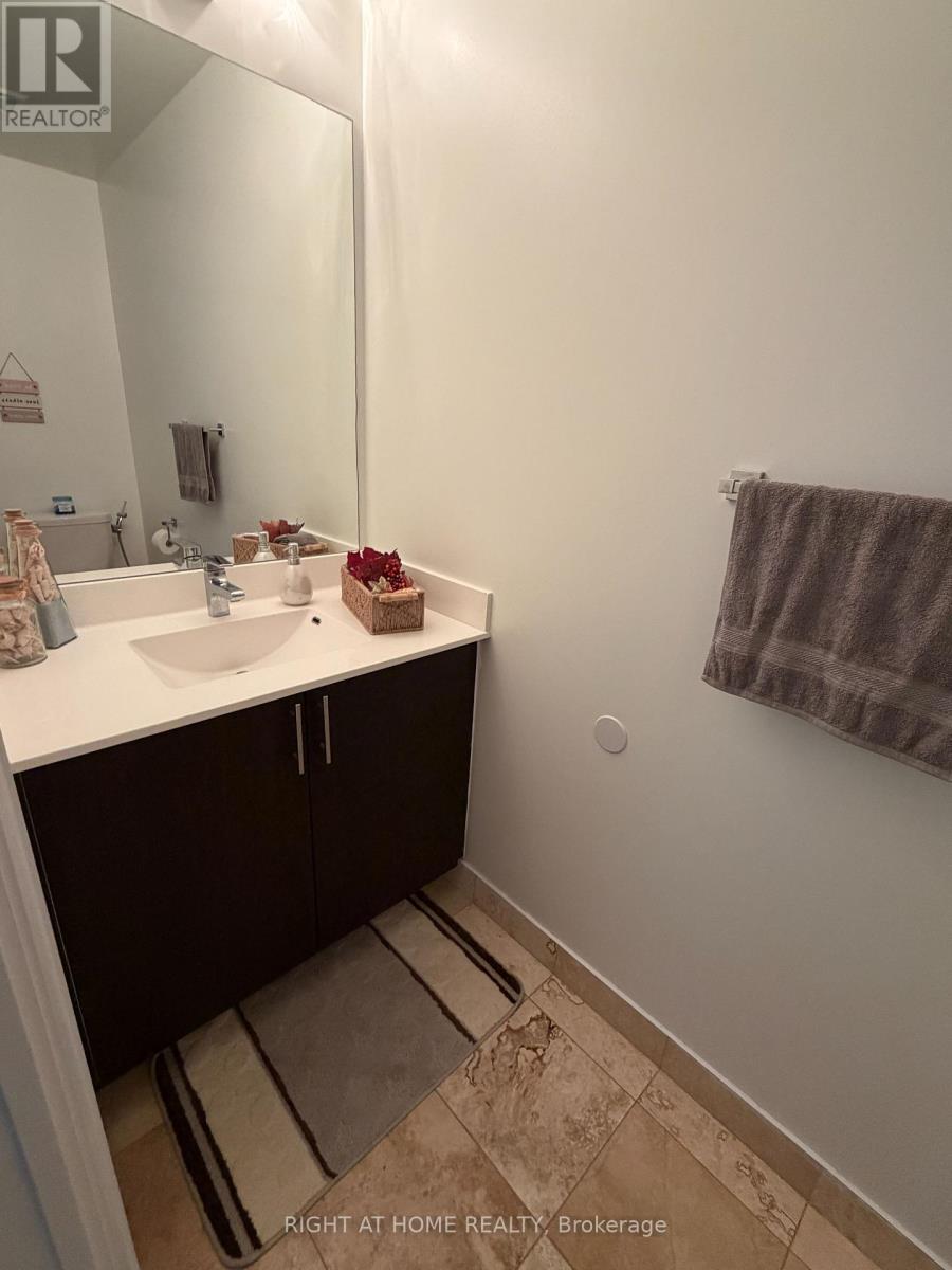 520 Steeles Avenue, Vaughan, Ontario  L4J 0H2 - Photo 8 - N13507418