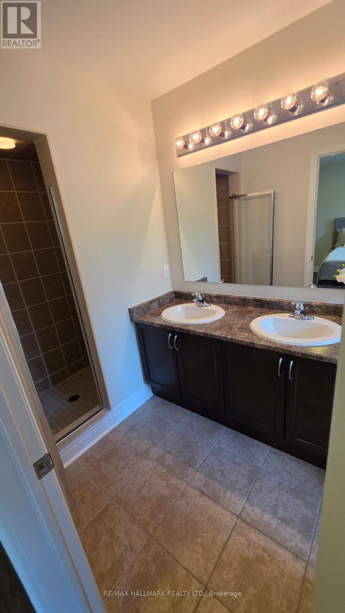 61 Collin Court, Richmond Hill, Ontario  L4E 0X7 - Photo 38 - N13507650