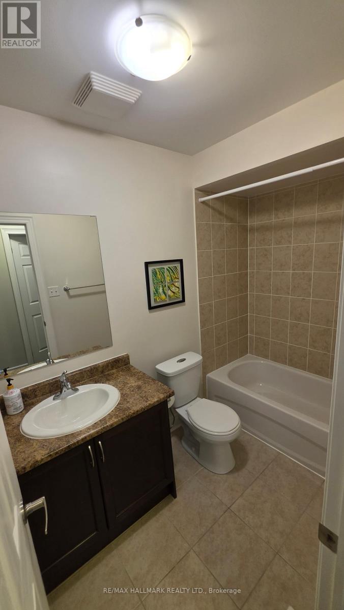 61 Collin Court, Richmond Hill, Ontario  L4E 0X7 - Photo 32 - N13507650