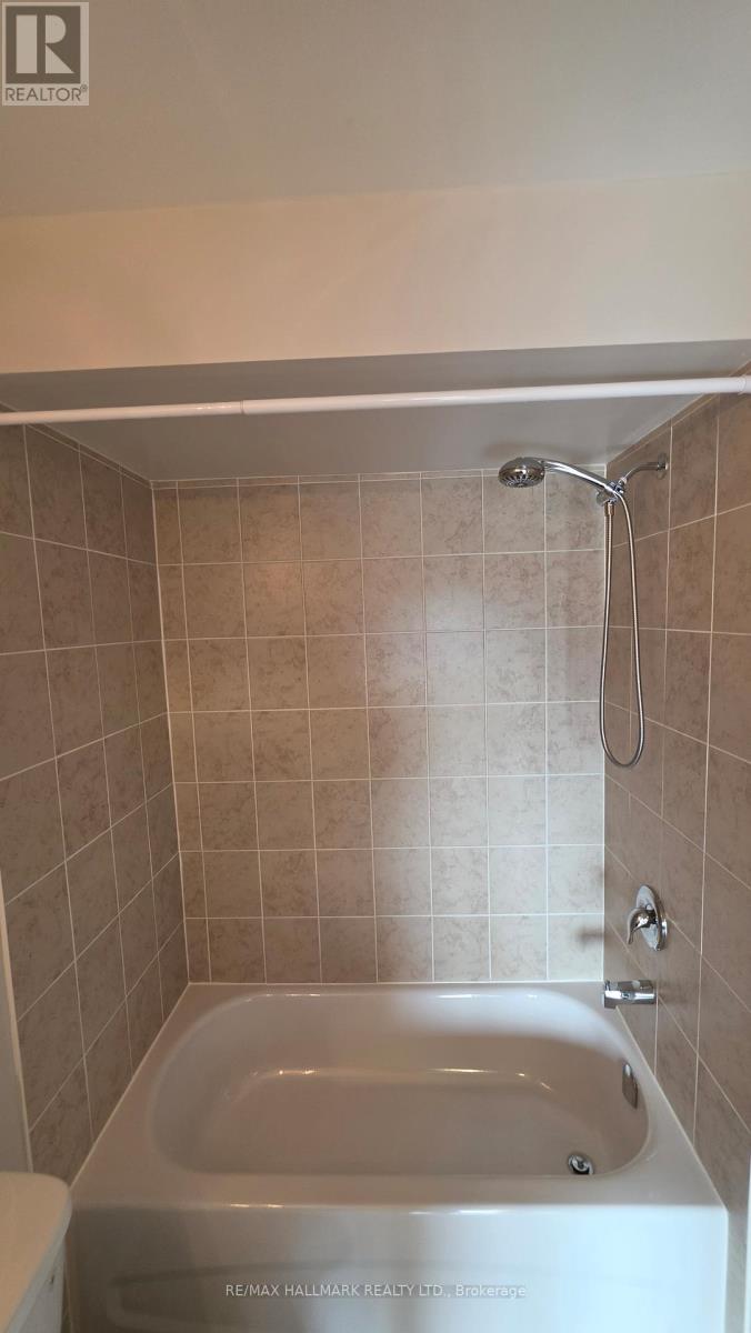 61 Collin Court, Richmond Hill, Ontario  L4E 0X7 - Photo 29 - N13507650