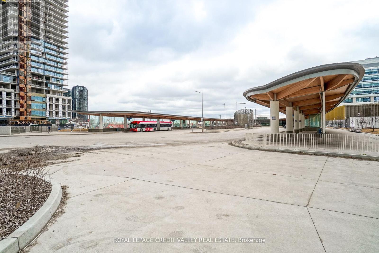1511 - 5 Buttermill Avenue, Vaughan, Ontario  L4K 0J5 - Photo 40 - N13507652