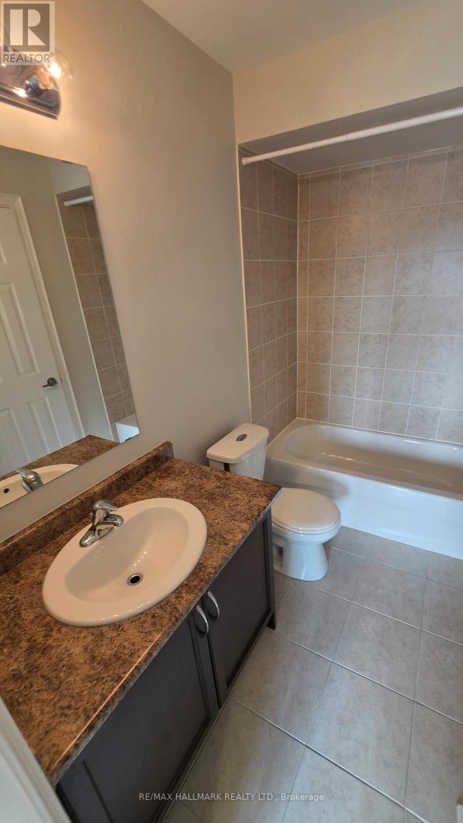 61 Collin Court, Richmond Hill, Ontario  L4E 0X7 - Photo 28 - N13507650
