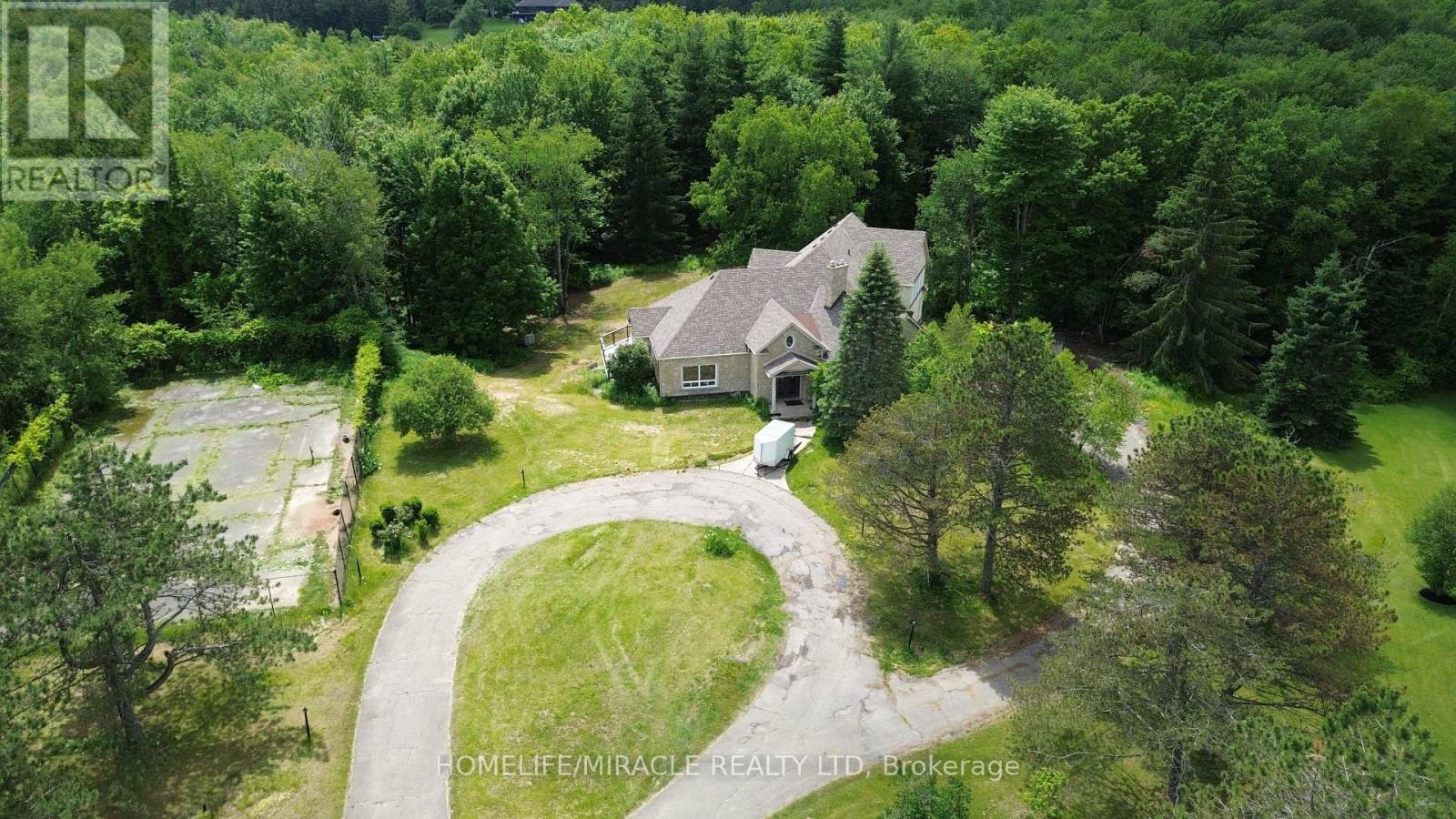 19 Tanglewood Drive, Caledon, Ontario  L7K 0K3 - Photo 3 - W13448626