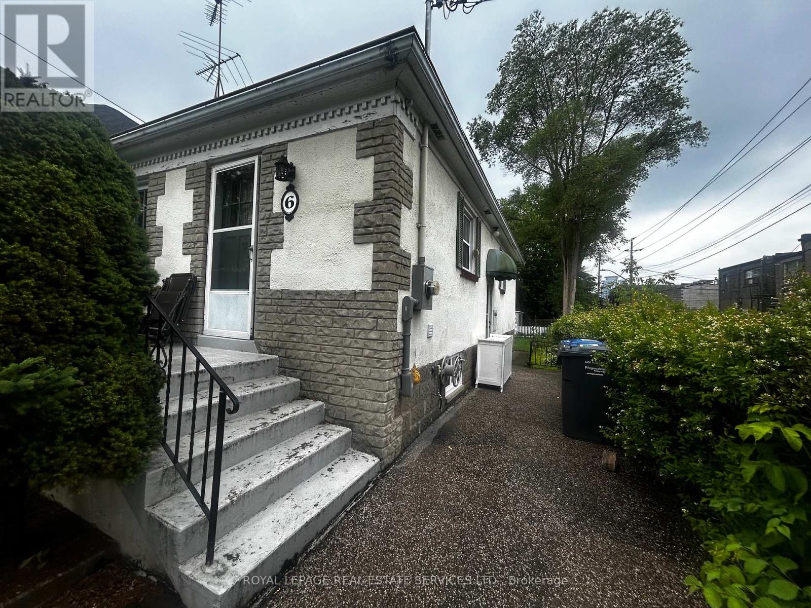 Basement - 6 Hiawatha Parkway, Mississauga, Ontario  L5G 3R7 - Photo 2 - W13482938