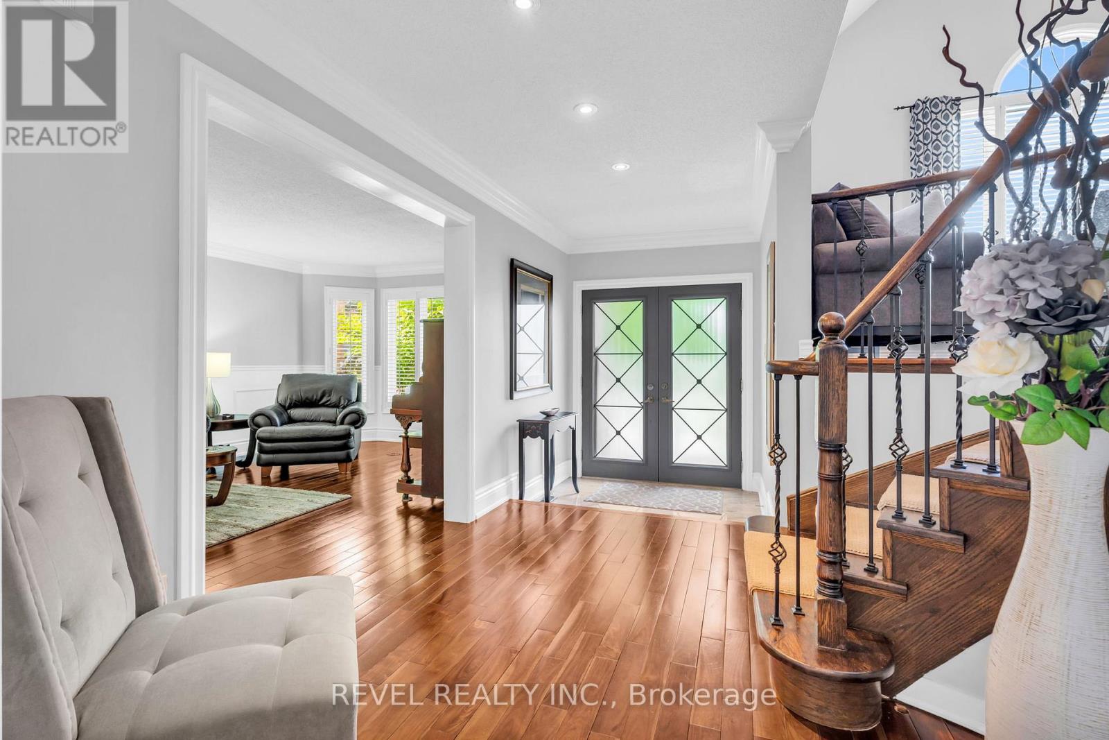 3 Hacienda Court, Brampton, Ontario  L6Z 3J2 - Photo 4 - W13487304