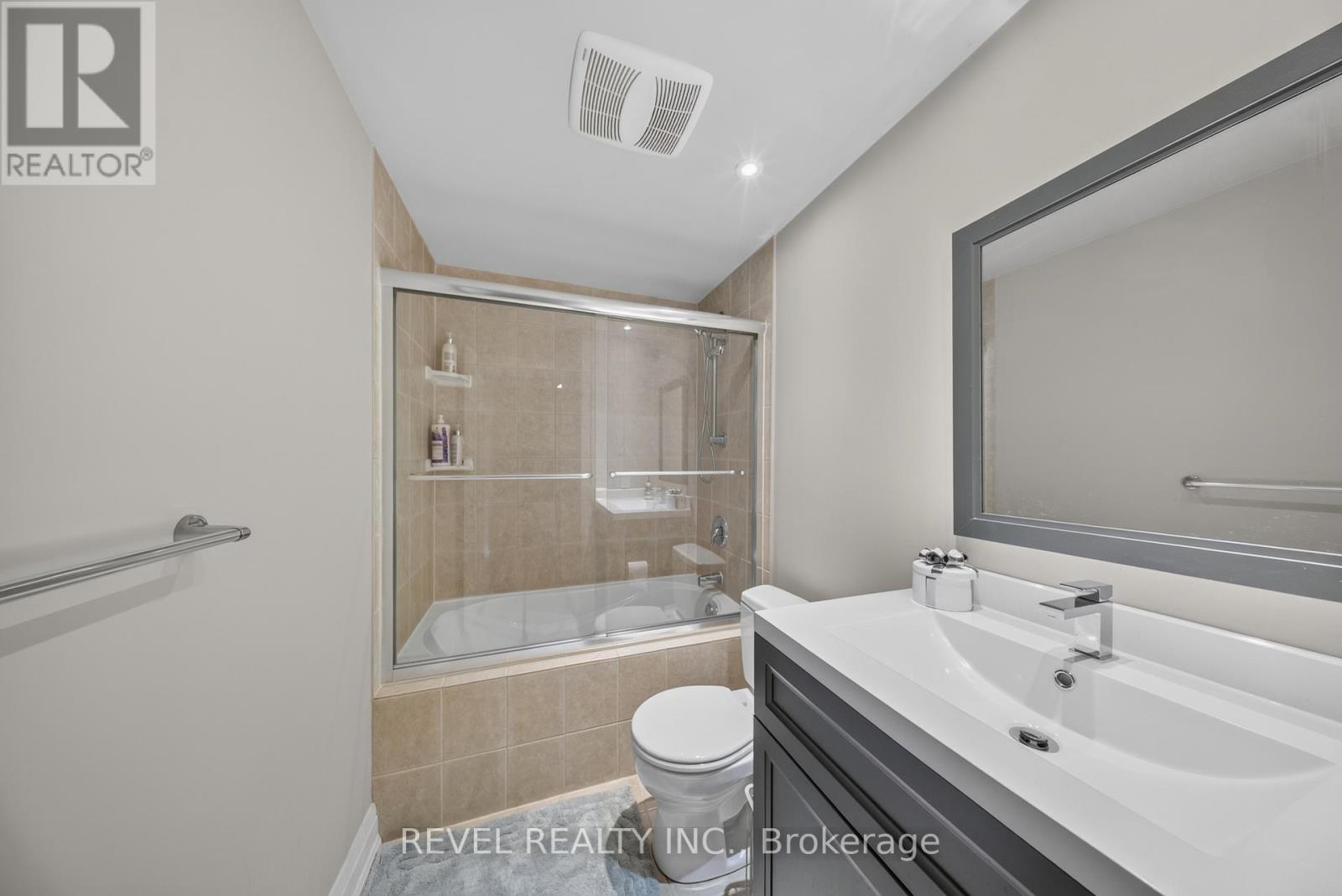 30 Hallen Road, Brampton, Ontario  L6Y 2V6 - Photo 32 - W13487332