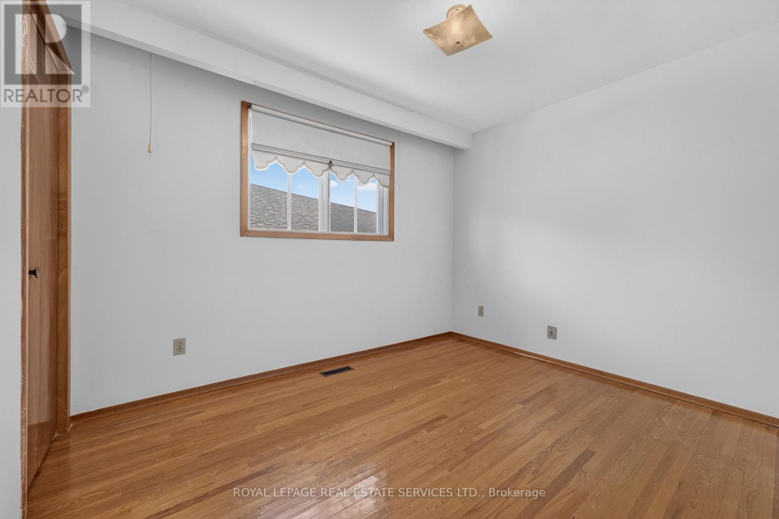 108 Anthia Drive, Toronto, Ontario  M9L 1K8 - Photo 20 - W13505640
