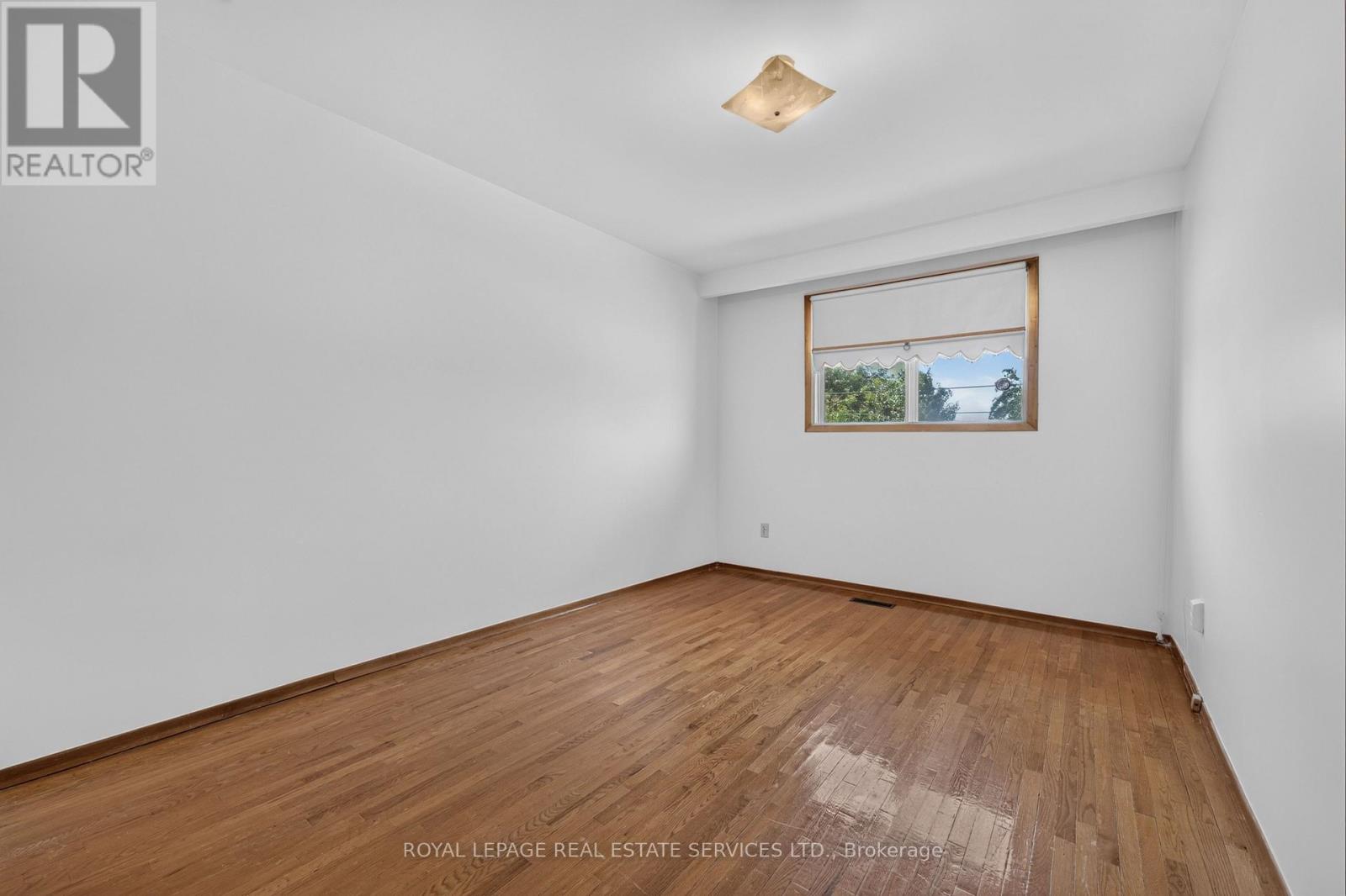 108 Anthia Drive, Toronto, Ontario  M9L 1K8 - Photo 21 - W13505640