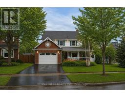 690 ROBERTSON CRESCENT, Milton, Ontario