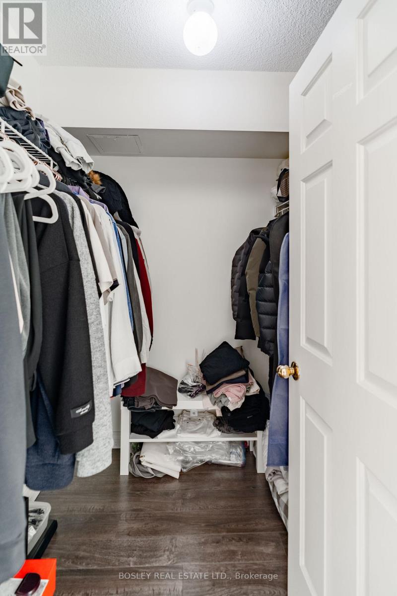 2202 - 101 Subway Crescent, Toronto, Ontario  M9B 6K4 - Photo 13 - W13506478