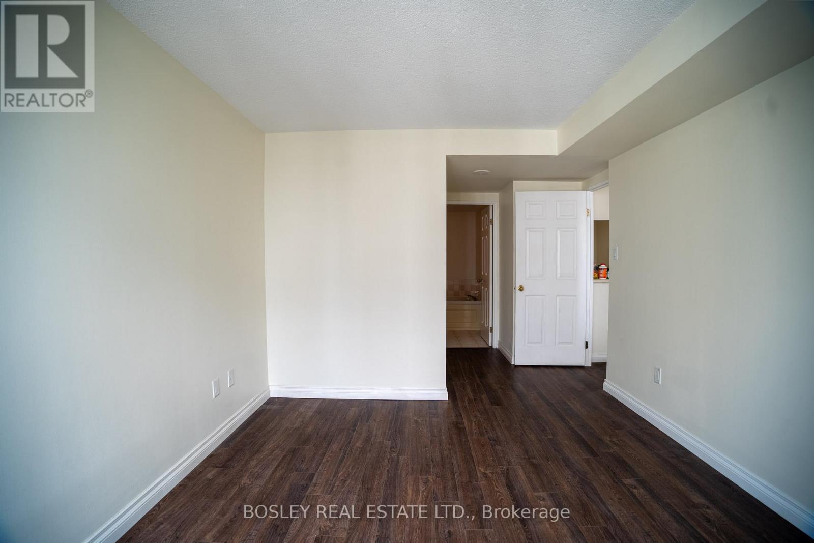 2202 - 101 Subway Crescent, Toronto, Ontario  M9B 6K4 - Photo 28 - W13506478