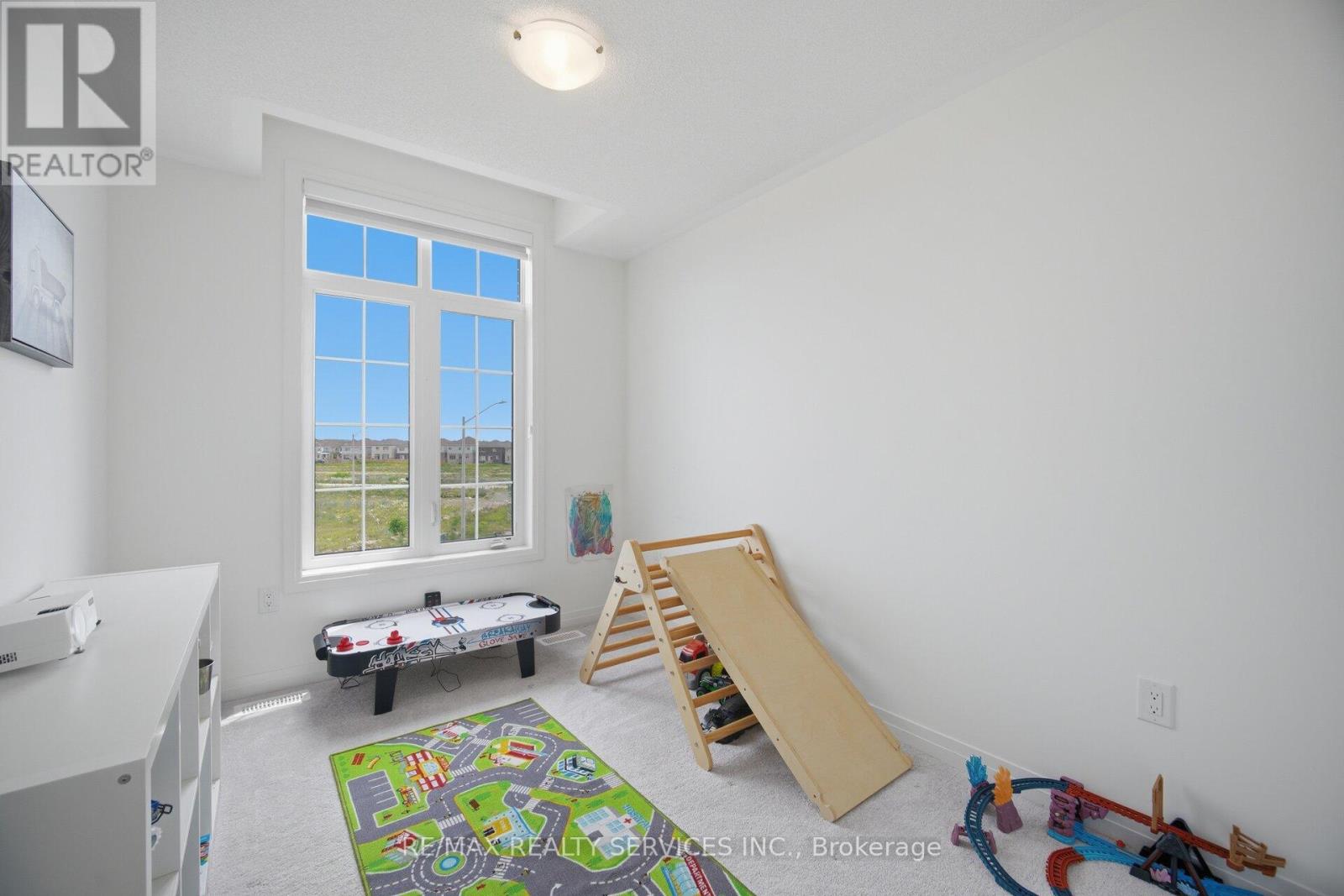 61 Kirkwood Way, Barrie, Ontario  L9J 0K7 - Photo 32 - S13507232