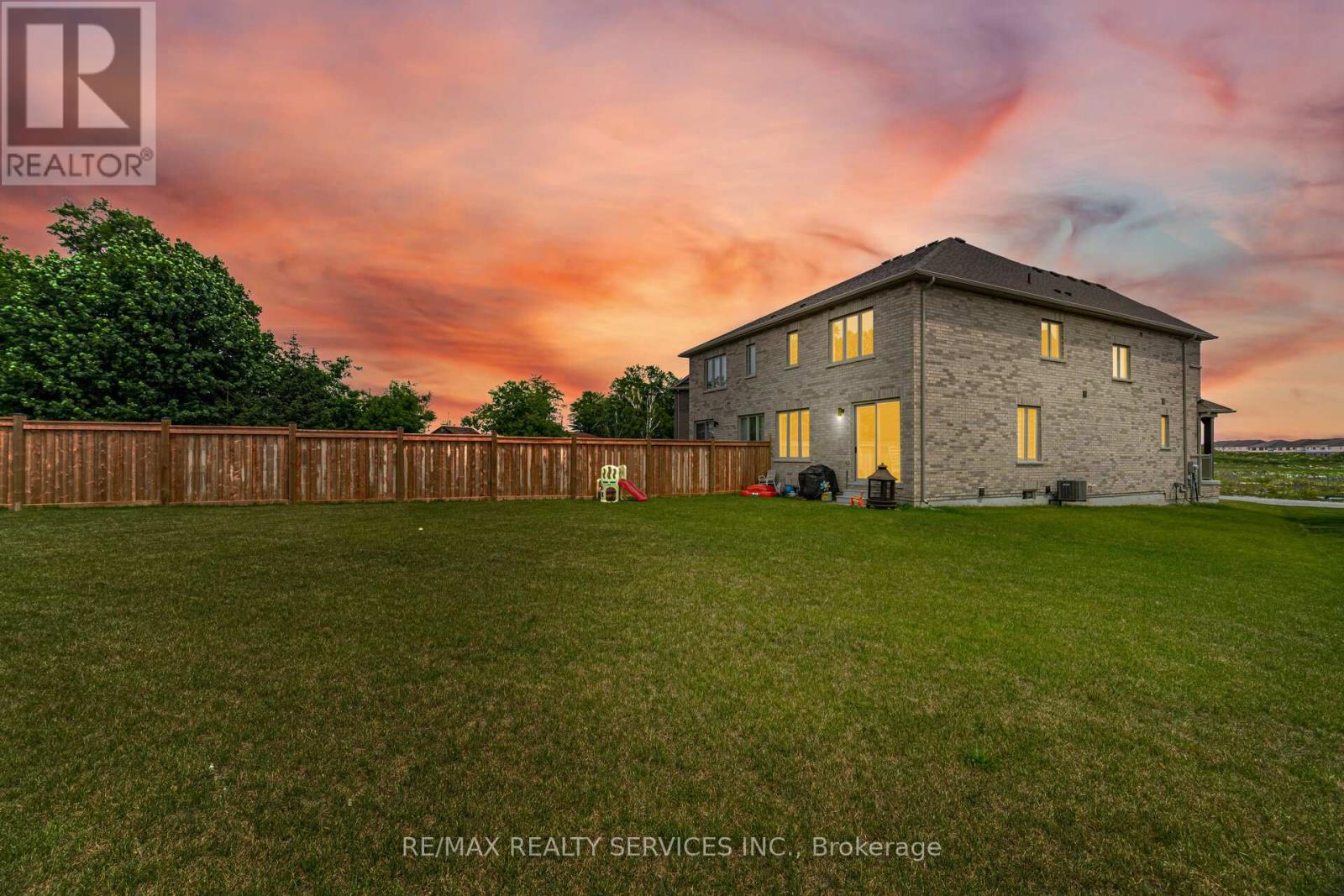 61 Kirkwood Way, Barrie, Ontario  L9J 0K7 - Photo 43 - S13507232