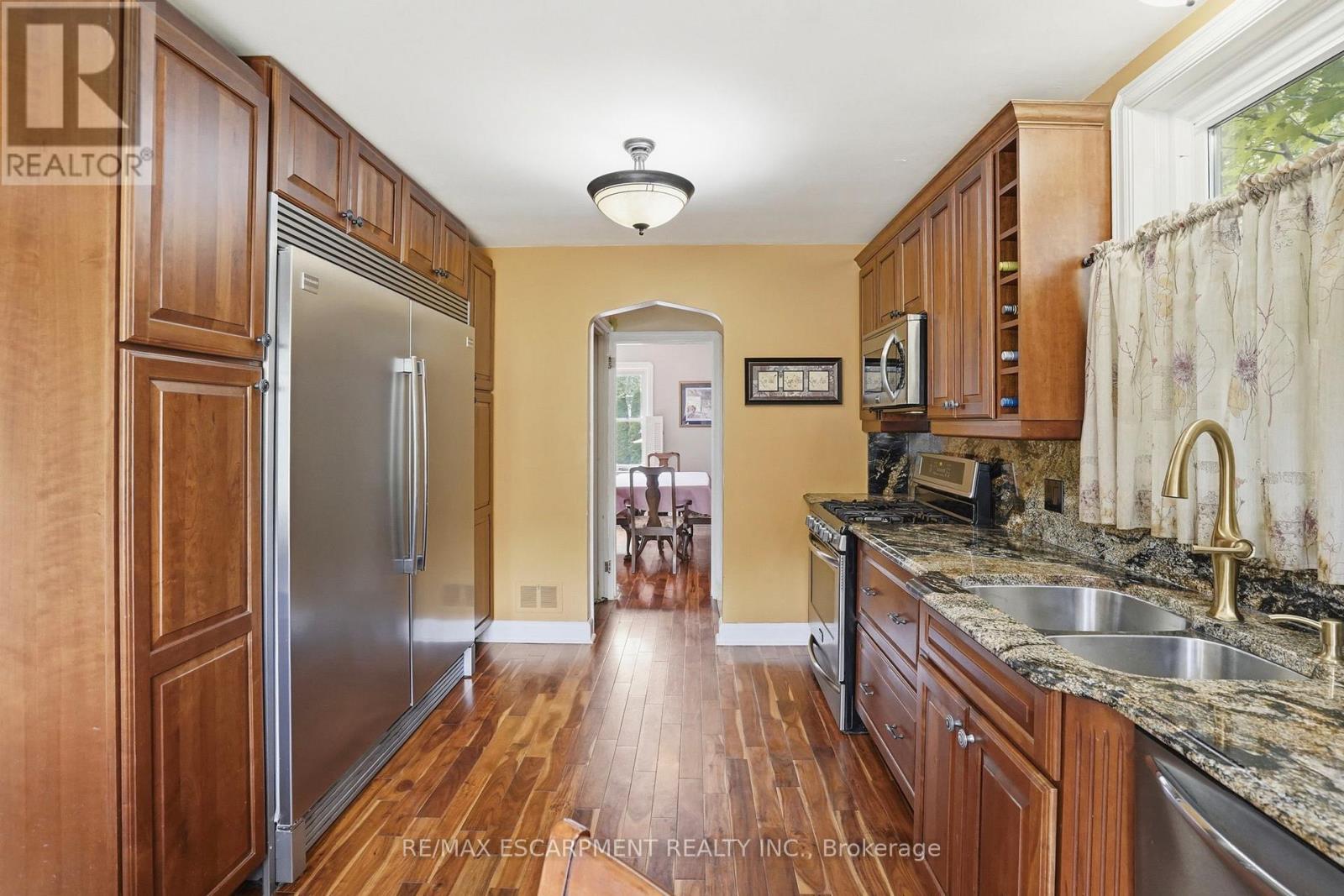 950 North Shore Boulevard W, Burlington, Ontario  L7T 1B1 - Photo 11 - W13506582