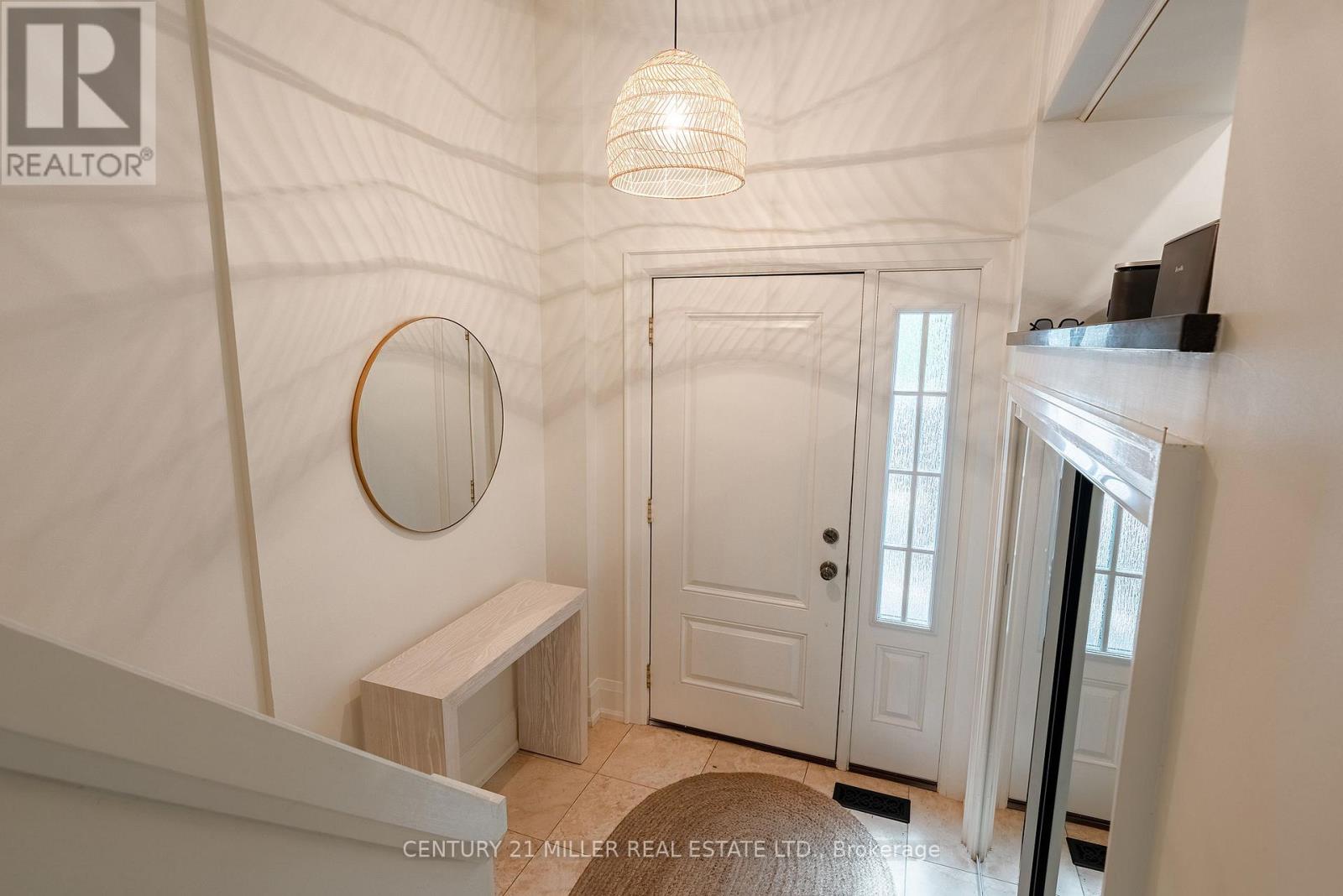 57 Forsythe Street, Oakville, Ontario  L6K 3R7 - Photo 4 - W13506554