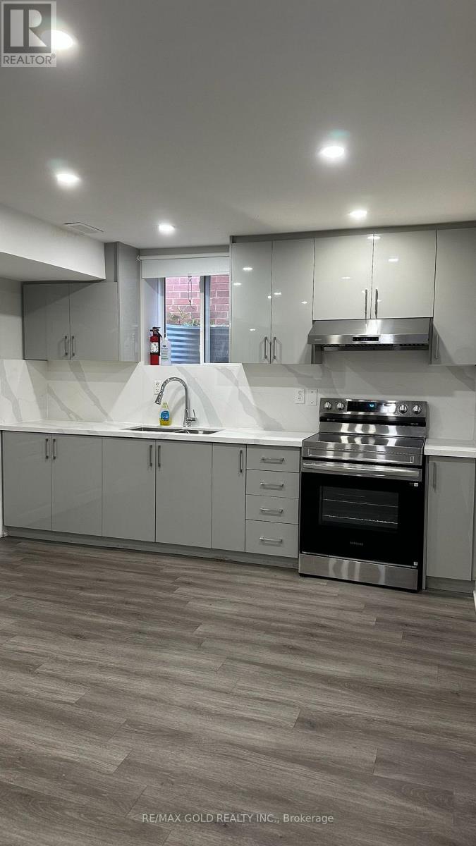 Unit 2 Bsmt - 24 Wardsville Drive, Brampton, Ontario  L6Y 0T7 - Photo 17 - W13506610