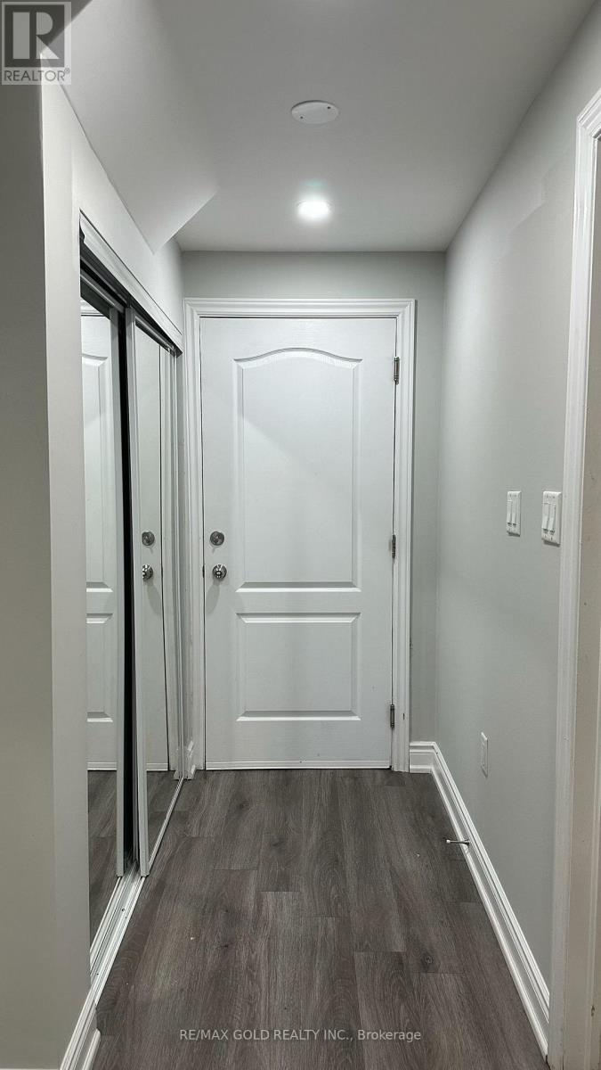 Unit 2 Bsmt - 24 Wardsville Drive, Brampton, Ontario  L6Y 0T7 - Photo 18 - W13506610