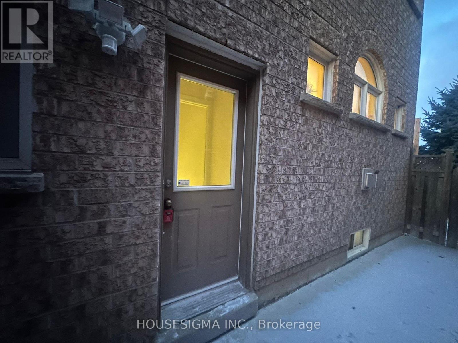 Basement - 11 Pine Landing Trail, Brampton, Ontario  L6R 3H4 - Photo 3 - W13506994