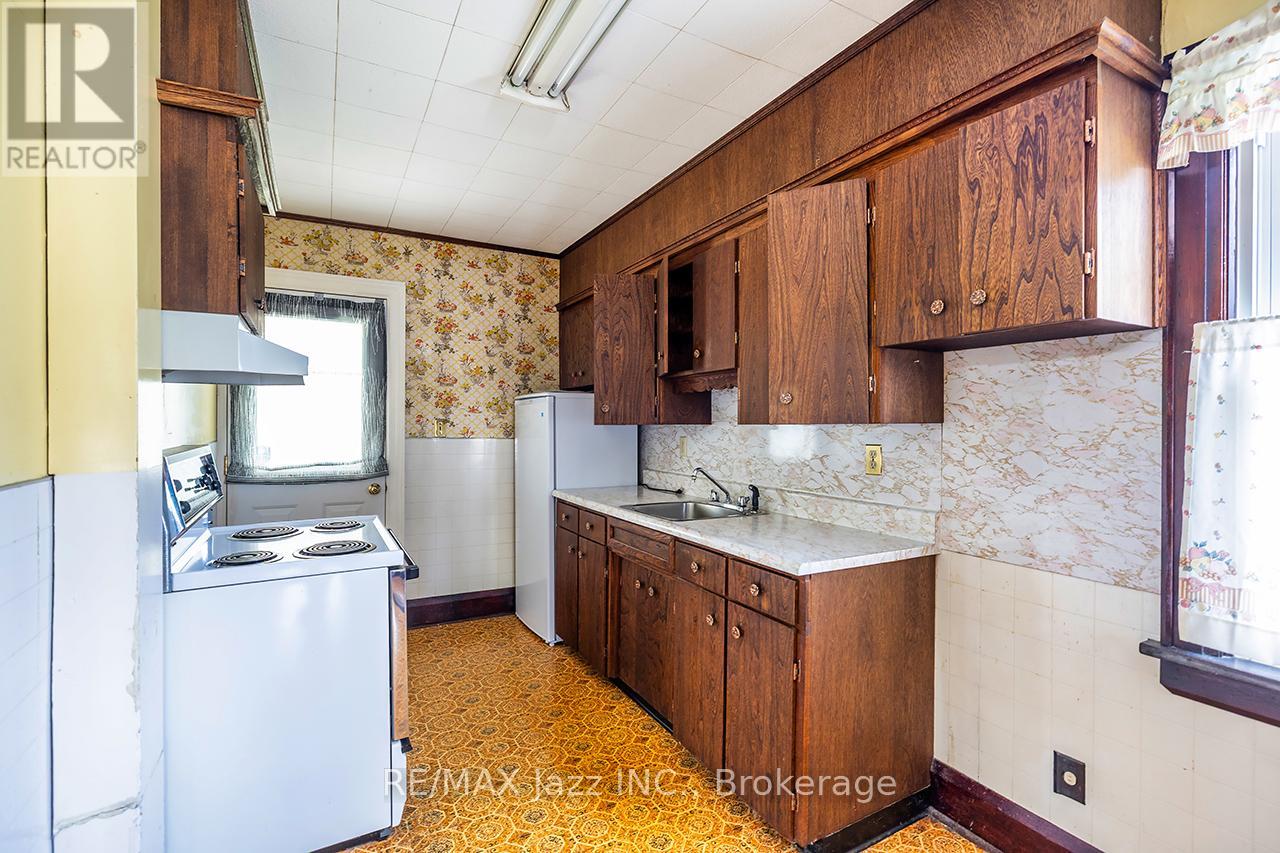100 Montrave Avenue, Oshawa (Vanier), Ontario  L1J 4R7 - Photo 8 - E13506218