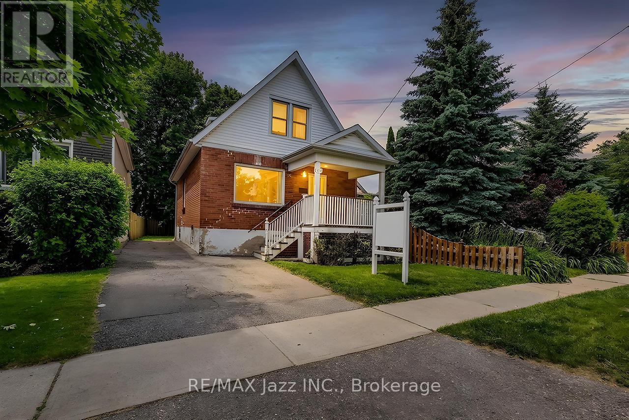 100 MONTRAVE AVENUE, oshawa (vanier), Ontario