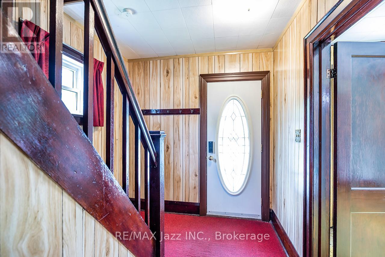 100 Montrave Avenue, Oshawa (Vanier), Ontario  L1J 4R7 - Photo 4 - E13506218