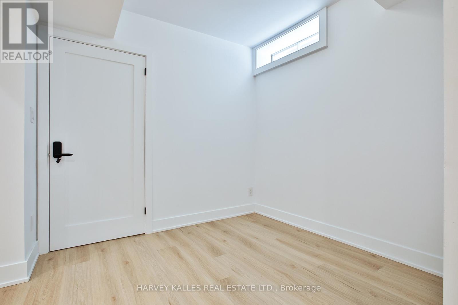 112 Fourth Street, Toronto, Ontario  M8V 2Y7 - Photo 9 - W13506664