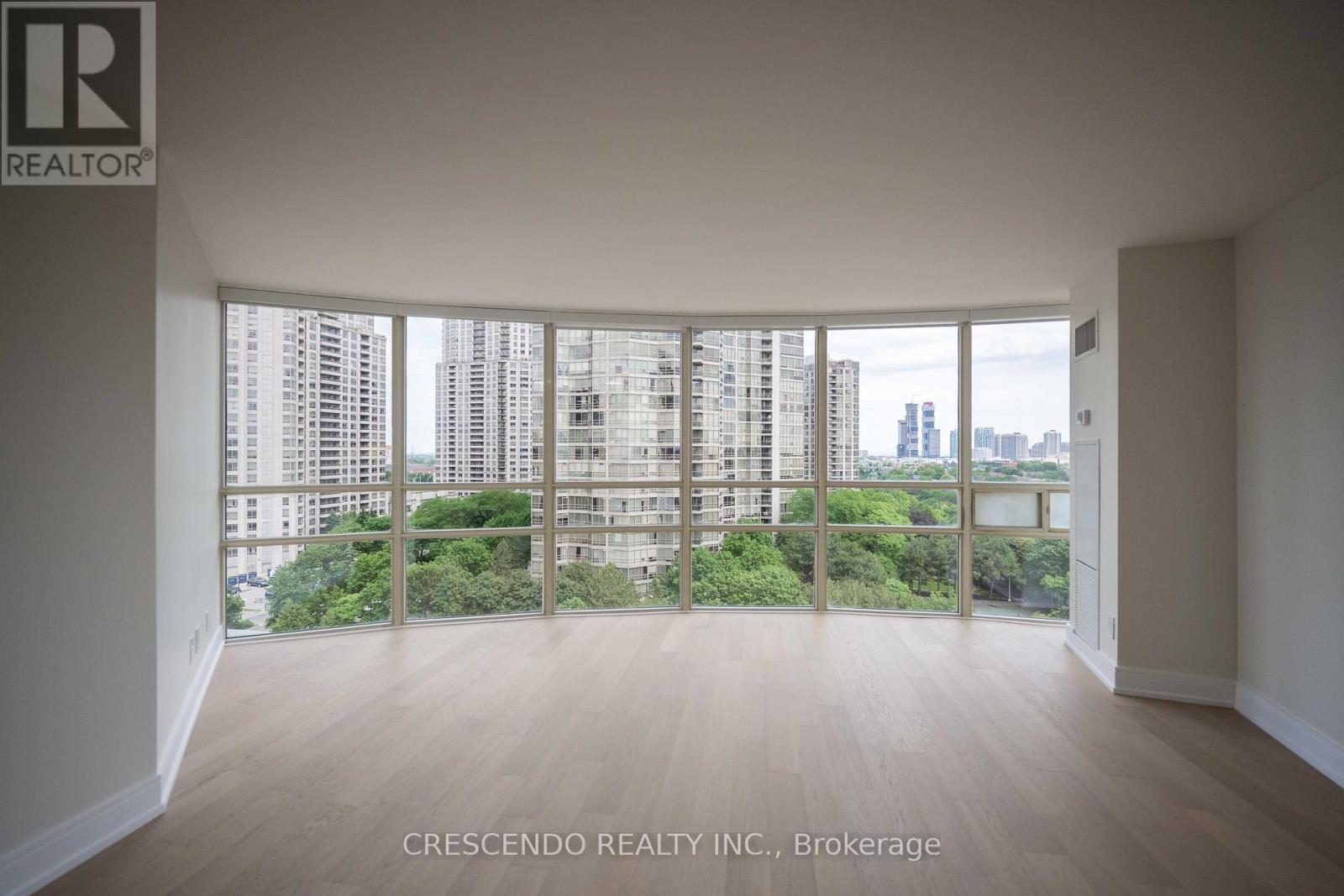 1006 - 50 Eglinton Avenue W, Mississauga, Ontario  L5R 3P5 - Photo 6 - W13507062