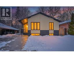 55 TAYSHAM CRESCENT, Toronto, Ontario