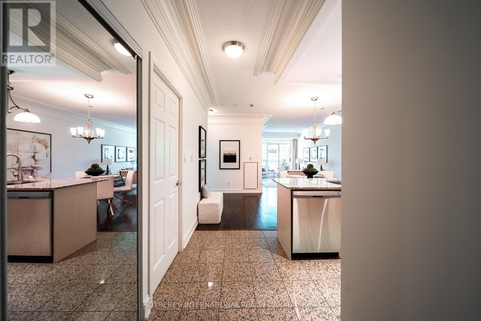 302 - 80 Palace Pier Court, Toronto, Ontario  M8V 4C1 - Photo 3 - W13507046