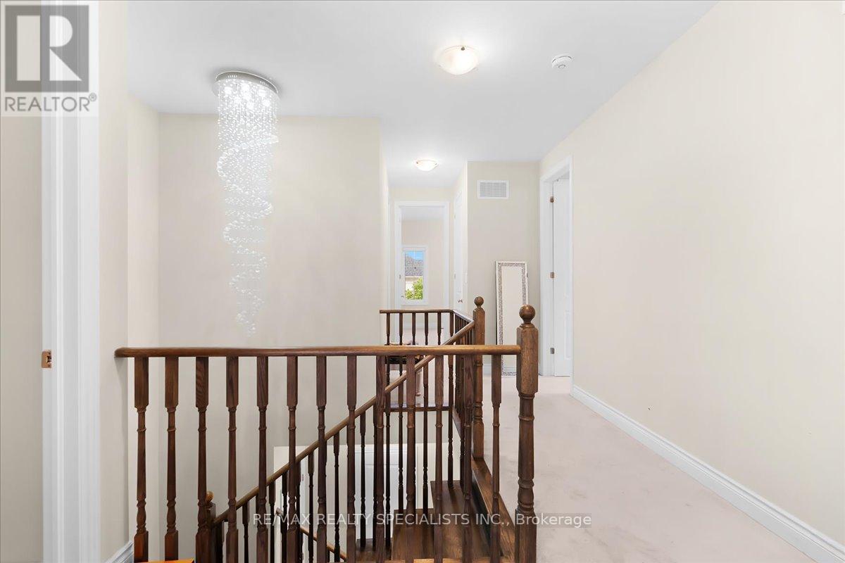 2 Ash Hill Avenue, Caledon, Ontario  L7C 4E8 - Photo 21 - W13507076