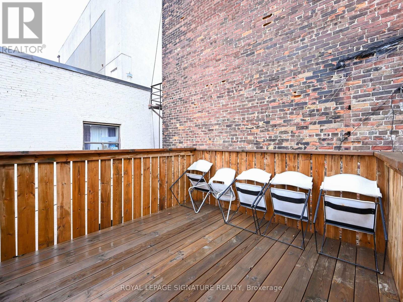 1st - 1290 Bloor Street W, Toronto, Ontario  M6H 1N9 - Photo 10 - W13506898