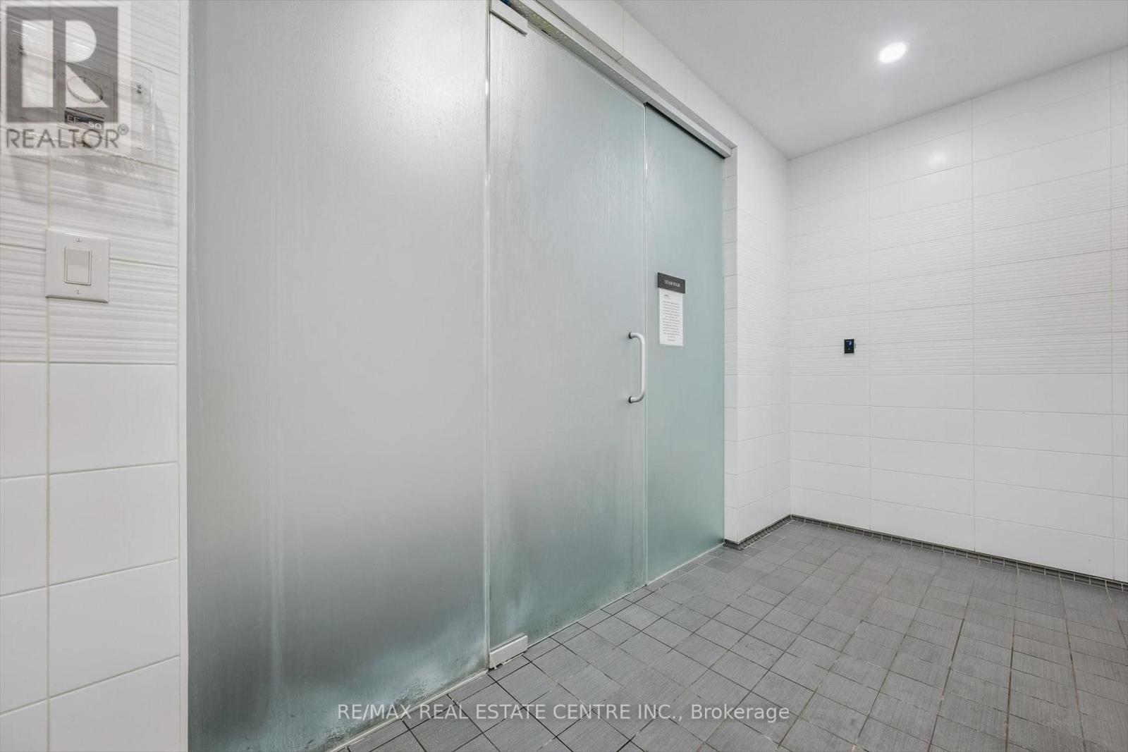 524 - 2 Old Mill Drive, Toronto, Ontario M6S 0A2 - Photo 24 - W13507132
