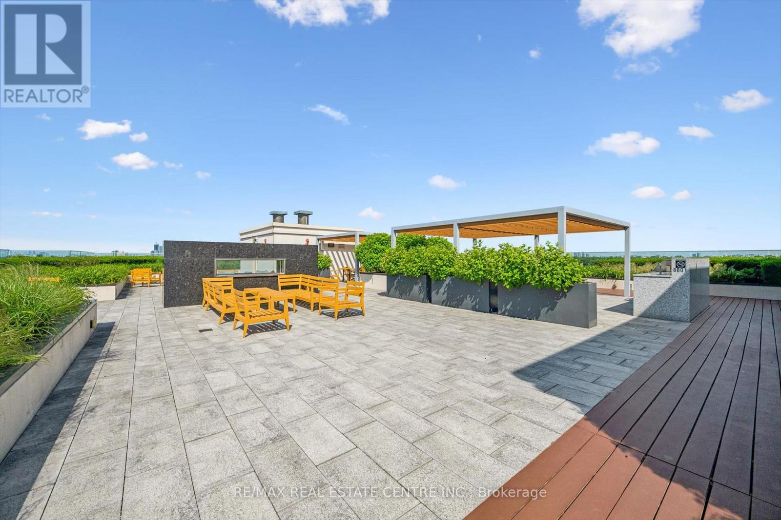 524 - 2 Old Mill Drive, Toronto, Ontario M6S 0A2 - Photo 31 - W13507132