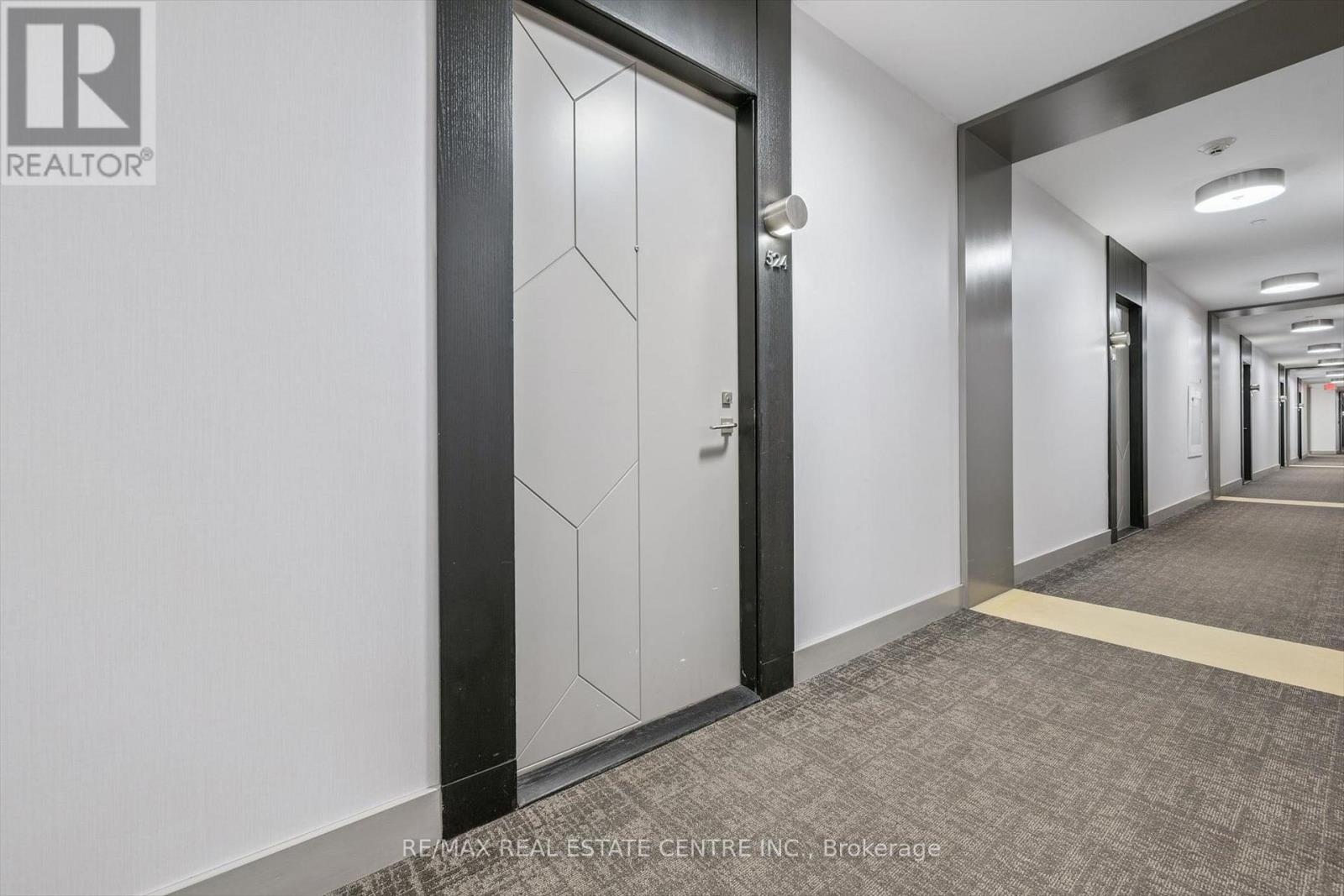 524 - 2 Old Mill Drive, Toronto, Ontario M6S 0A2 - Photo 2 - W13507132