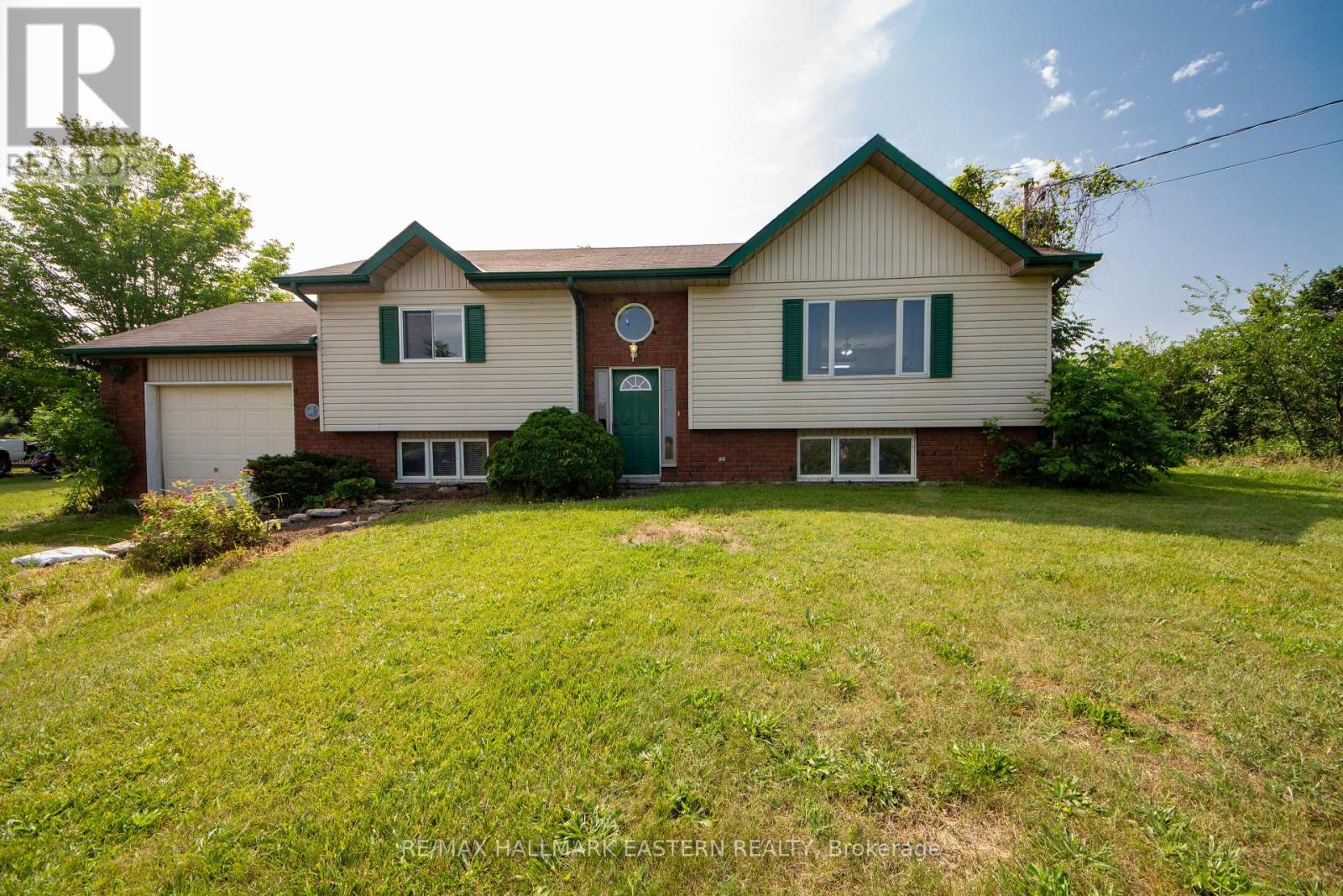 945 HIGHLAND ROAD, Selwyn, Ontario