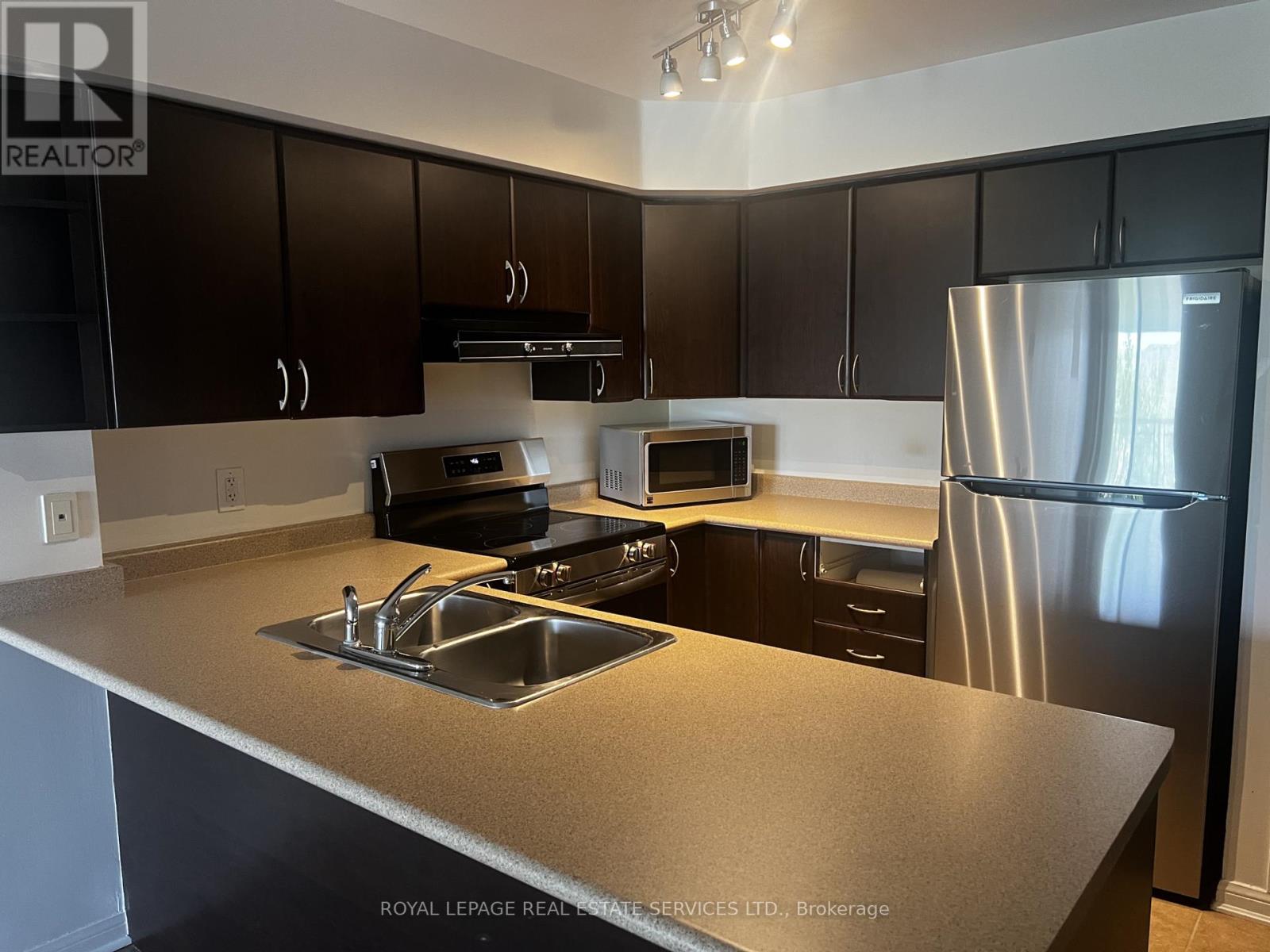 406 - 3070 Rotary Way, Burlington, Ontario  L7M 0G9 - Photo 9 - W13507146
