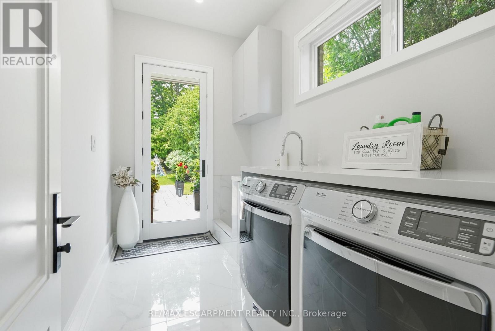 1544 Lochlin Trail, Mississauga, Ontario  L5G 3V7 - Photo 19 - W13507450