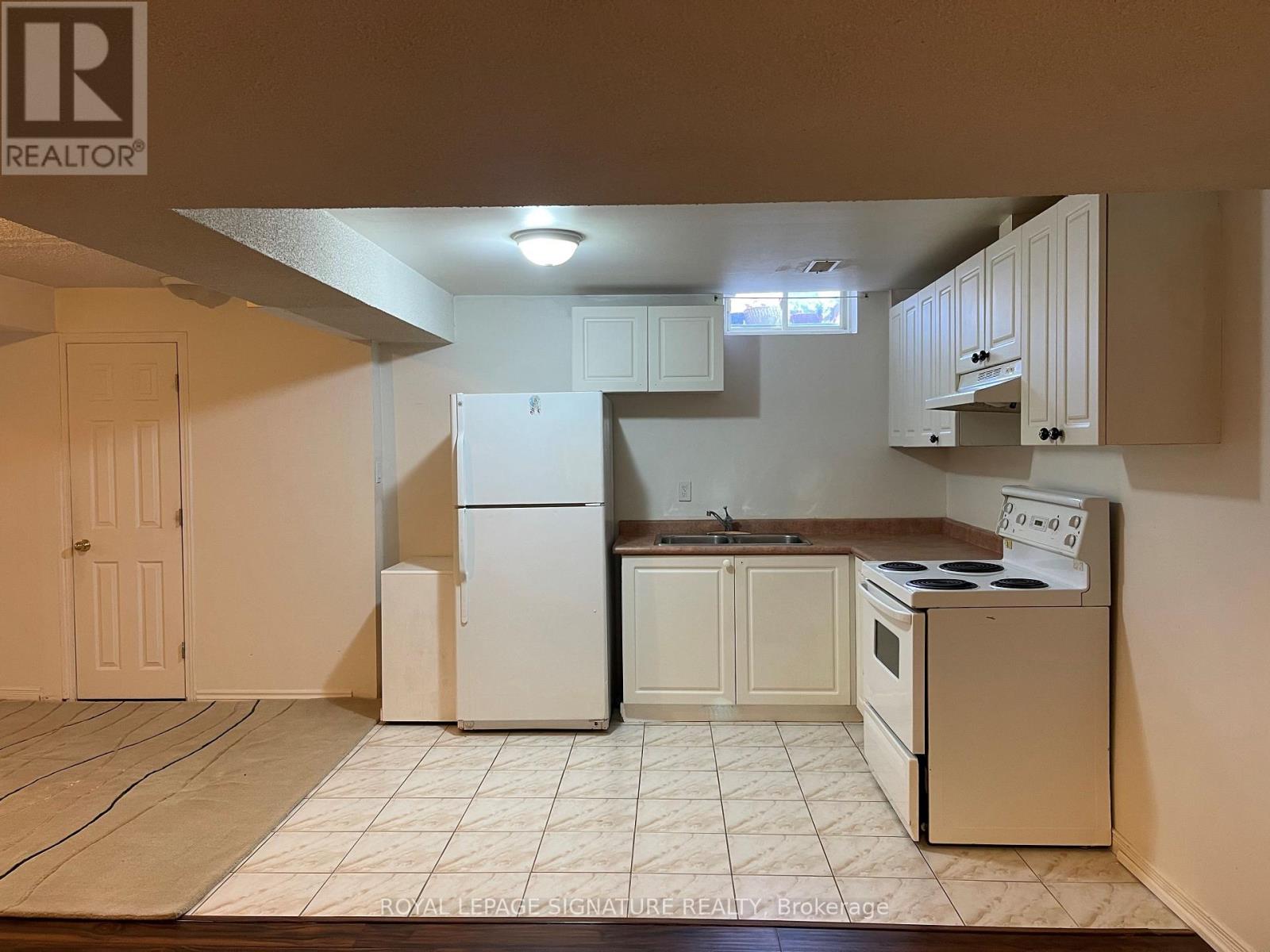 Basement - 803 Sombrero Way, Mississauga, Ontario  L5W 1S8 - Photo 2 - W13507502
