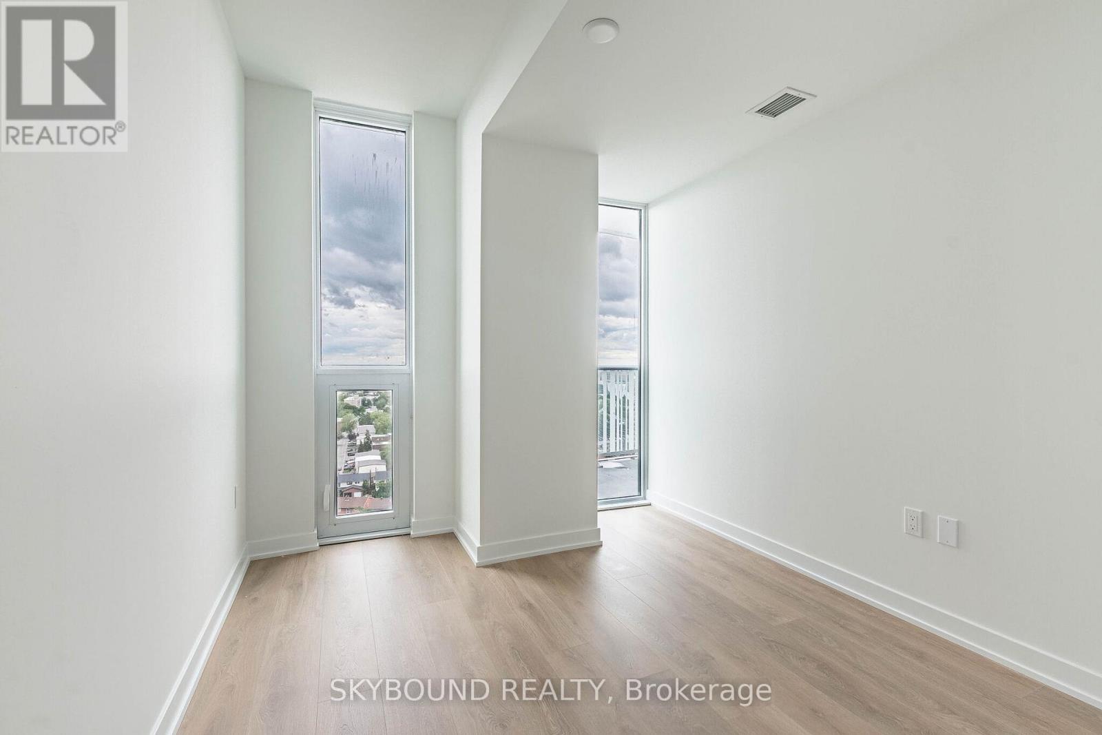 1502 - 1 Fairview Road E, Mississauga, Ontario  L5A 0B4 - Photo 29 - W13507278