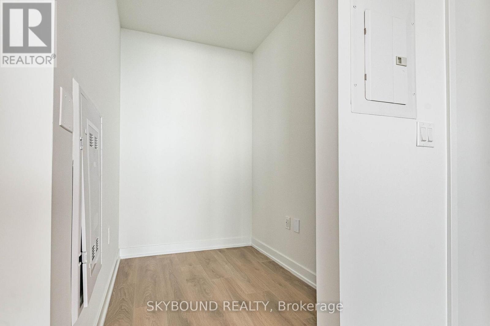 1502 - 1 Fairview Road E, Mississauga, Ontario  L5A 0B4 - Photo 27 - W13507278