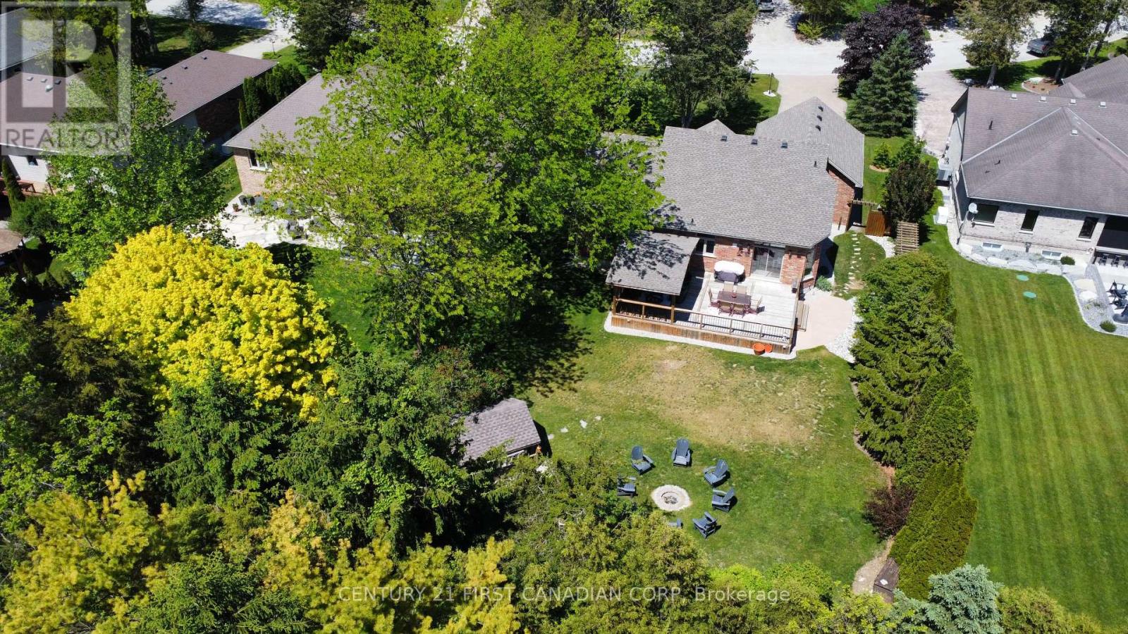 10159 Meadowlily Crescent, Lambton Shores, Ontario  N0M 1T0 - Photo 6 - X13506970