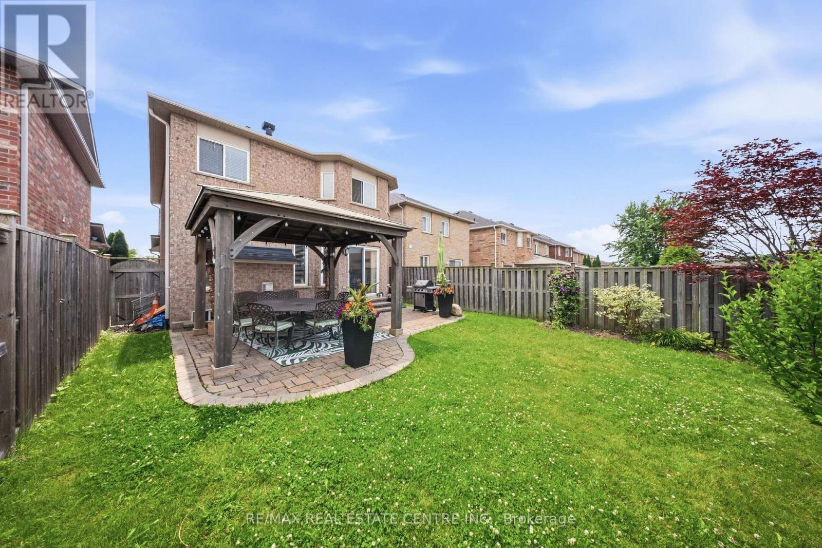 5875 Blue Spruce Avenue, Burlington, Ontario  L7L 7N7 - Photo 46 - W13507292