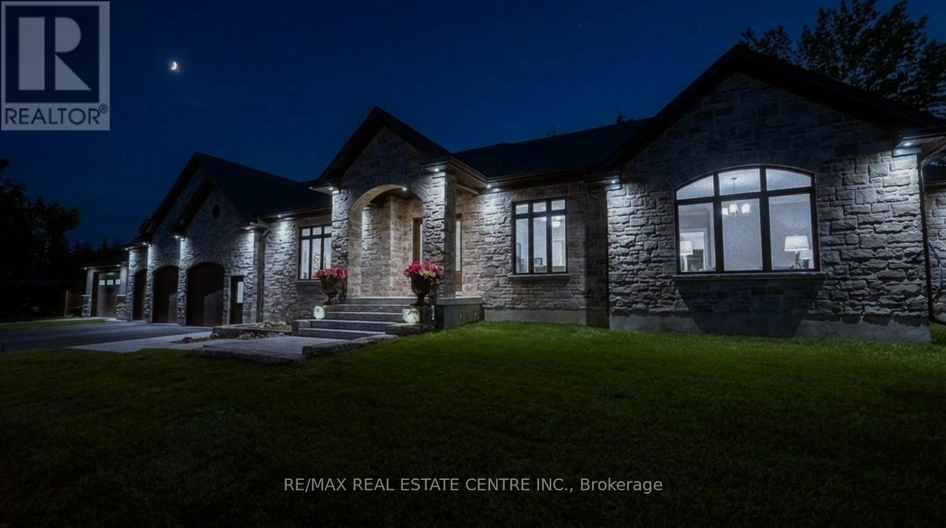 12 Albert Street, Wellesley, Ontario  N0B 2M0 - Photo 3 - X13071130