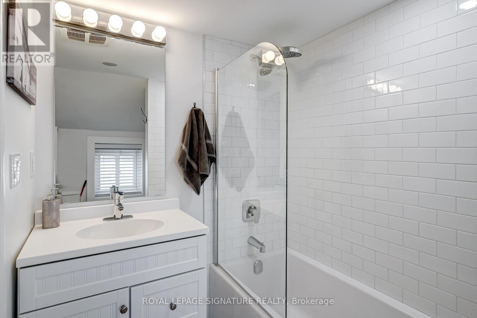 108 Wheatfield Road, Toronto, Ontario  M8V 2P8 - Photo 27 - W13507734