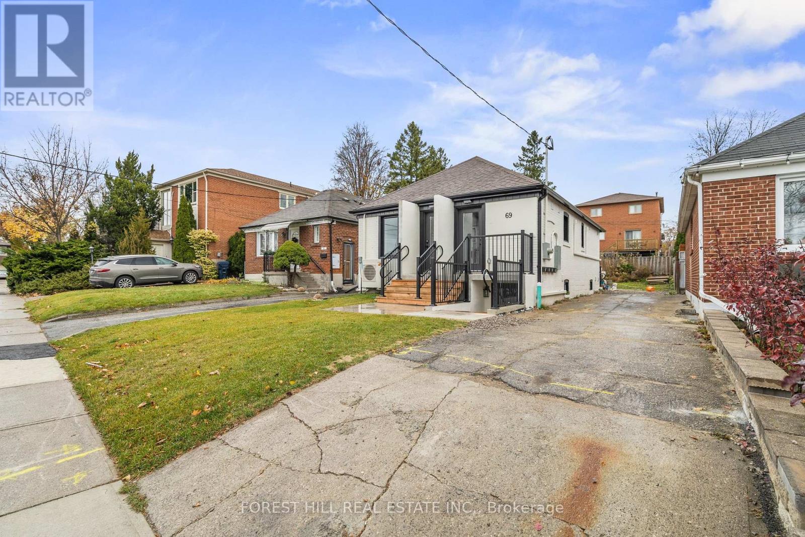 D - 69 Claybrooke Street, Toronto, Ontario M6M 3P8 - Photo 16 - W13507678