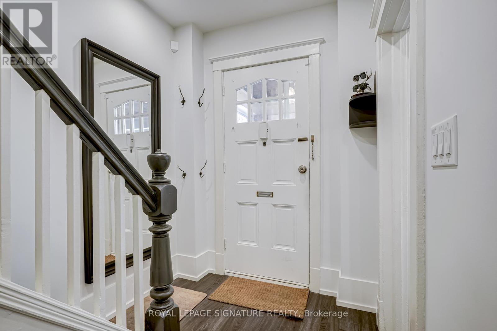 108 Wheatfield Road, Toronto, Ontario  M8V 2P8 - Photo 4 - W13507734