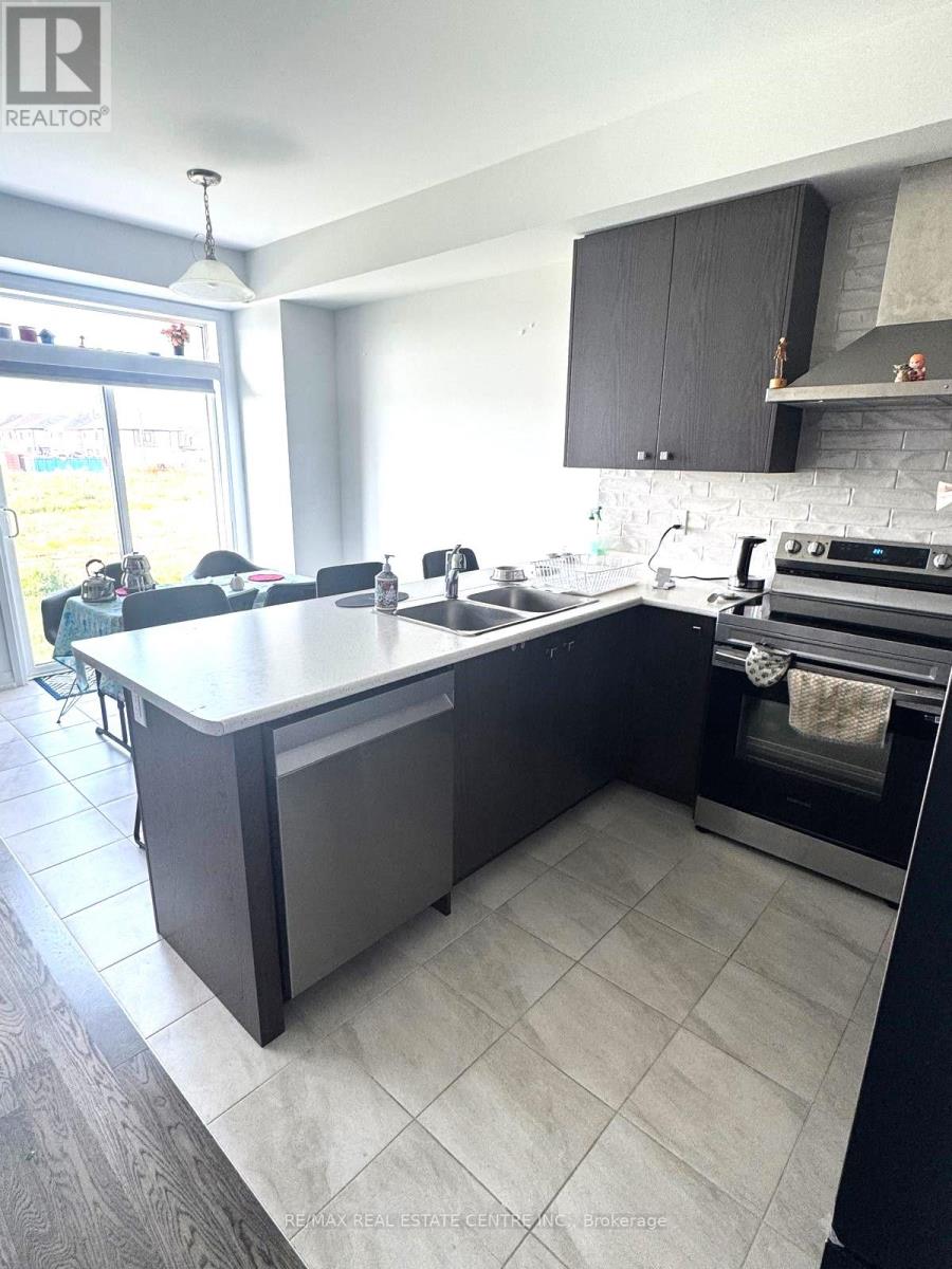 131 Brighton Lane, Thorold, Ontario  L2E 6S4 - Photo 15 - X13412006