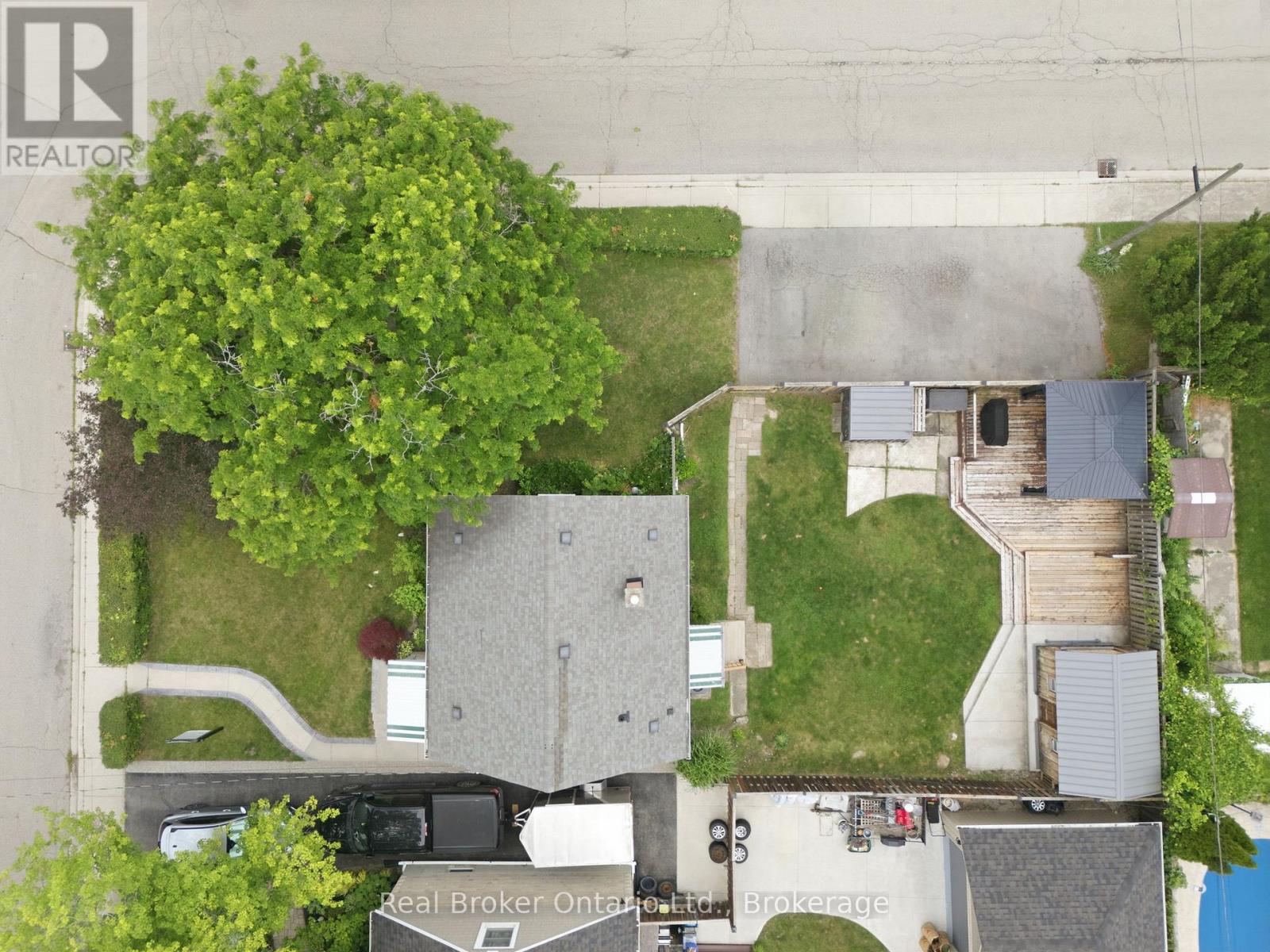 1 Janis Court, Hamilton, Ontario  L9H 1S8 - Photo 30 - X13506972