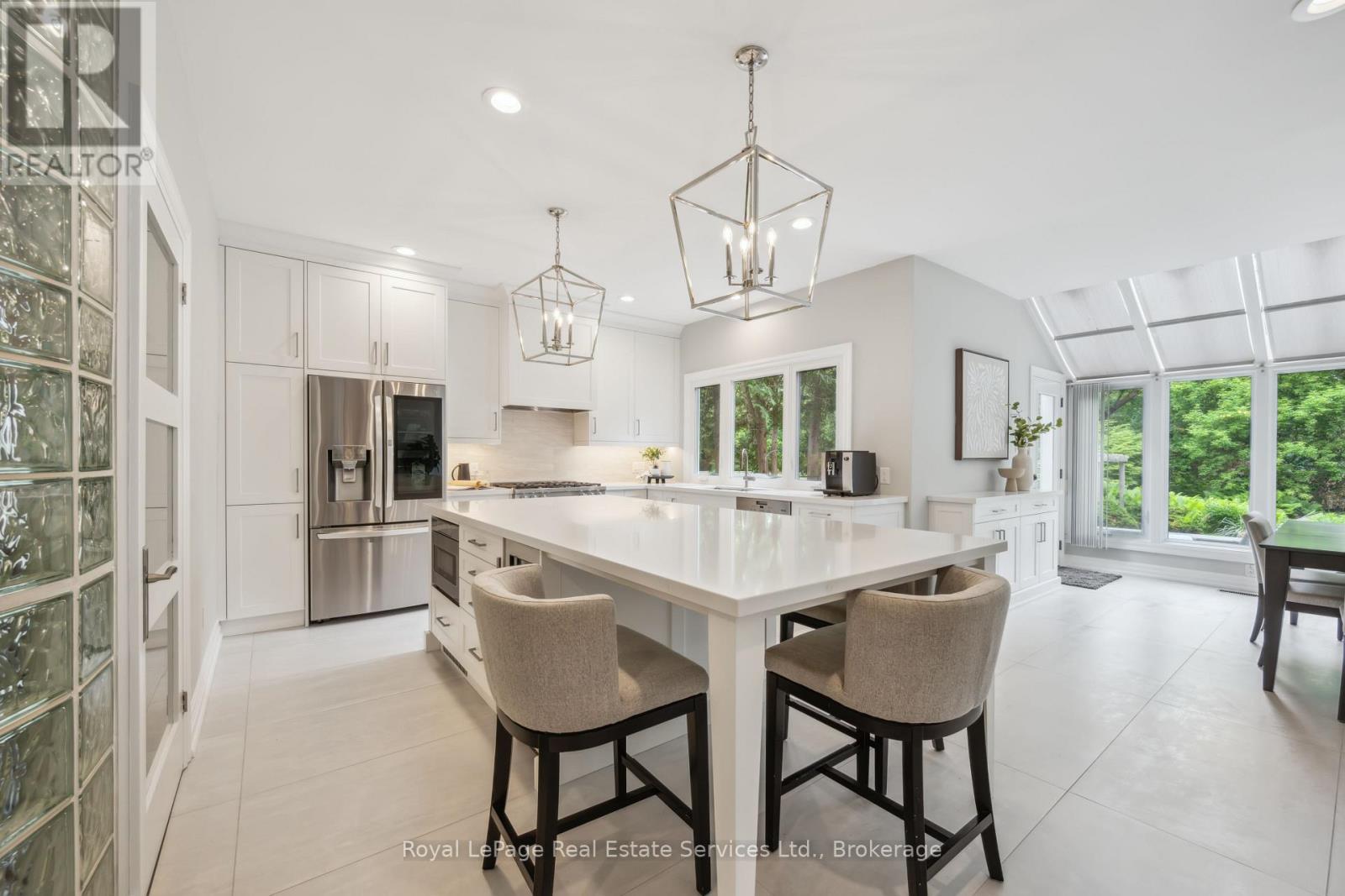 480 Chartwell Road, Oakville, Ontario  L6J 4A5 - Photo 8 - W13507594