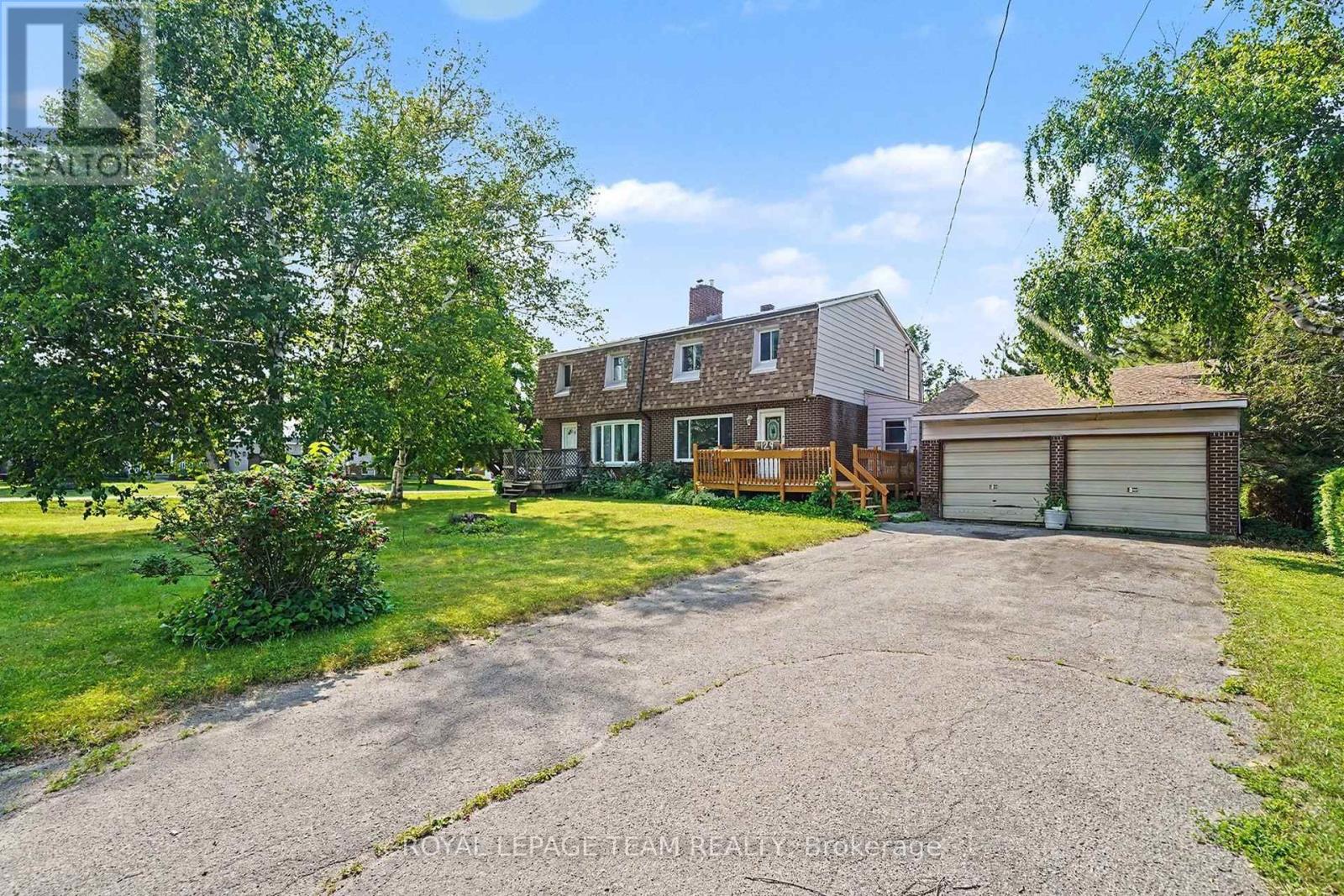 129 CHRISTOPHER HAMILTON STREET, Ottawa, Ontario